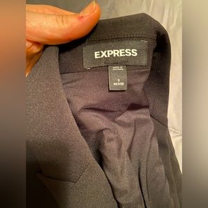 Express Black Vest (w/shoulder pads)